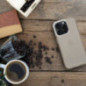 Apple iPhone 16 Coque Pearl Noir